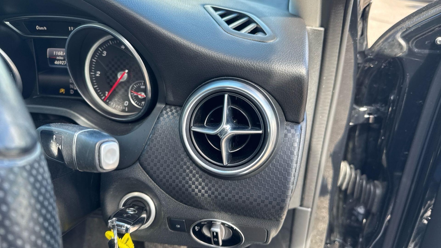 Used Mercedes-Benz A-Class 2015 for sale - 78019649: Photo 17