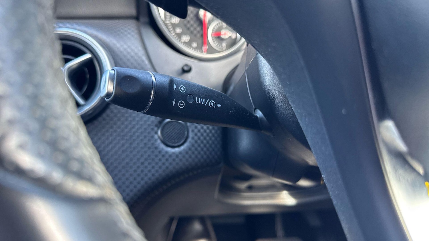 Used Mercedes-Benz A-Class 2015 for sale - 78019649: Photo 50