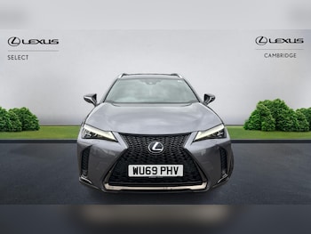 Used Lexus UX 2019 for sale - 76251067: Photo 2