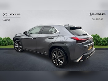 Used Lexus UX 2019 for sale - 76251067: Photo 3