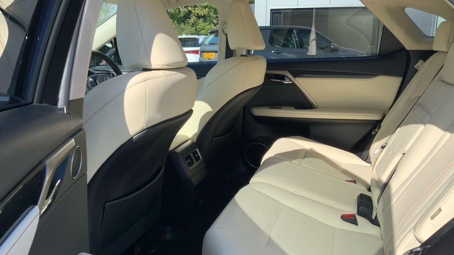 Used Lexus RX 2022 for sale - 76099442: Photo 17