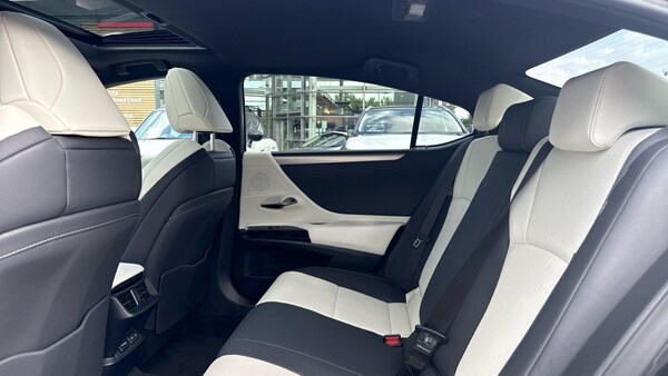 Used Lexus ES 2022 for sale - 75023916: Photo 17