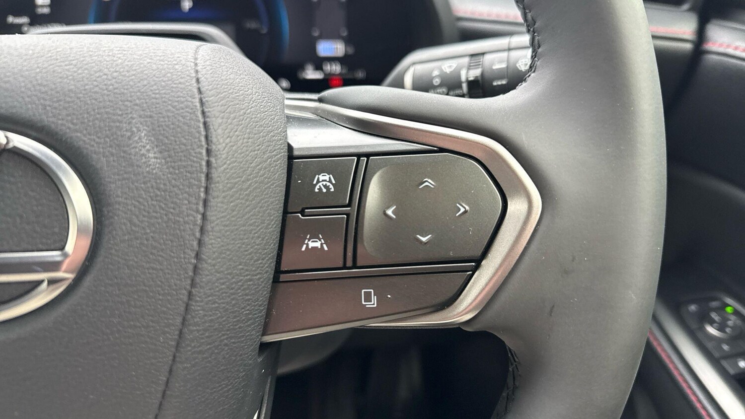 Used Lexus LBX 2025 for sale - 78071861: Photo 27