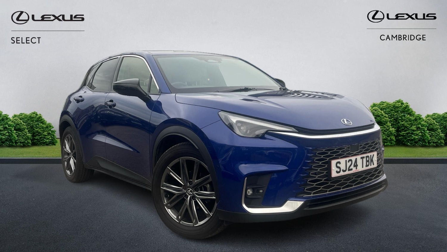 Used Lexus LBX 2024 for sale - 76083844: Photo 1