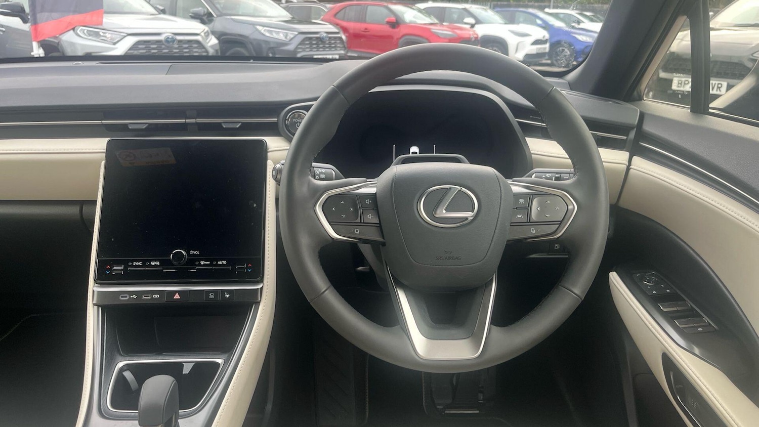 Used Lexus LBX 2024 for sale - 76083844: Photo 11