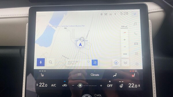 Used Lexus LBX 2024 for sale - 76083844: Photo 13