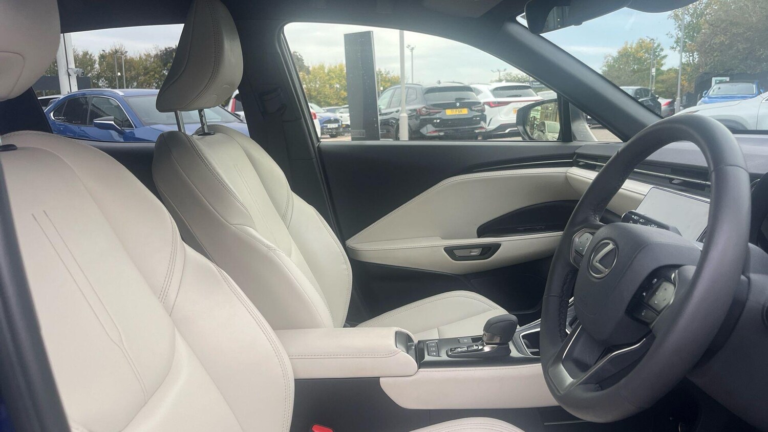 Used Lexus LBX 2024 for sale - 76083844: Photo 16