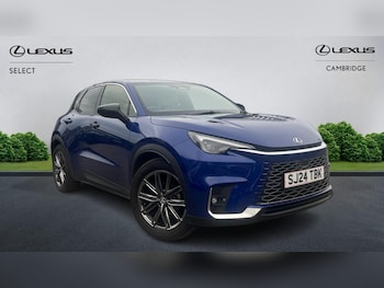 Lexus - LBX