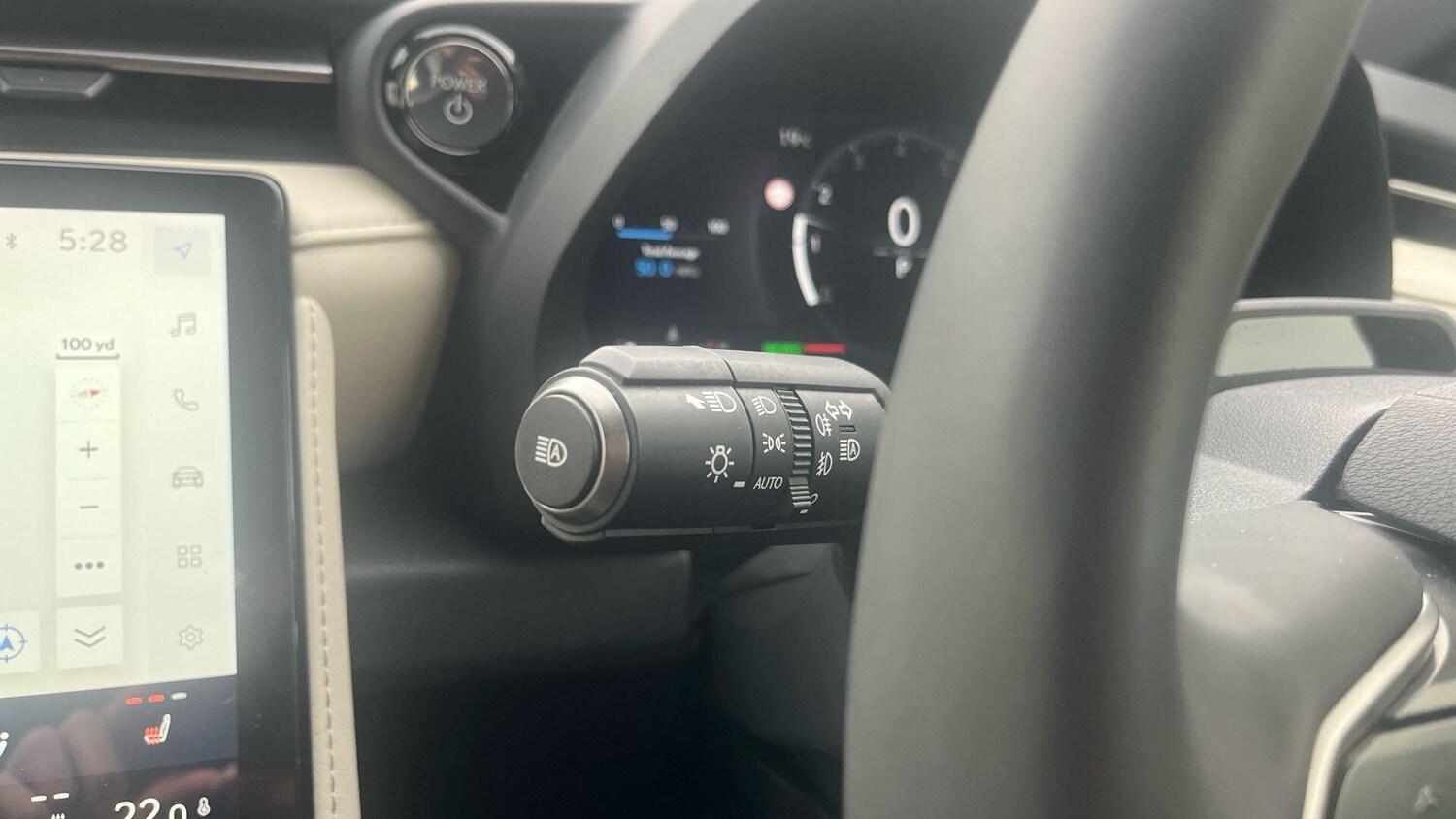 Used Lexus LBX 2024 for sale - 76083844: Photo 27