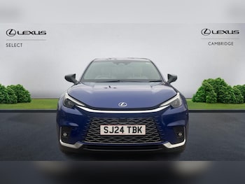Used Lexus LBX 2024 for sale - 76083844: Photo 2