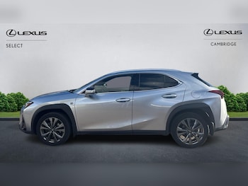 Used Lexus UX 2023 for sale - 76456962: Photo