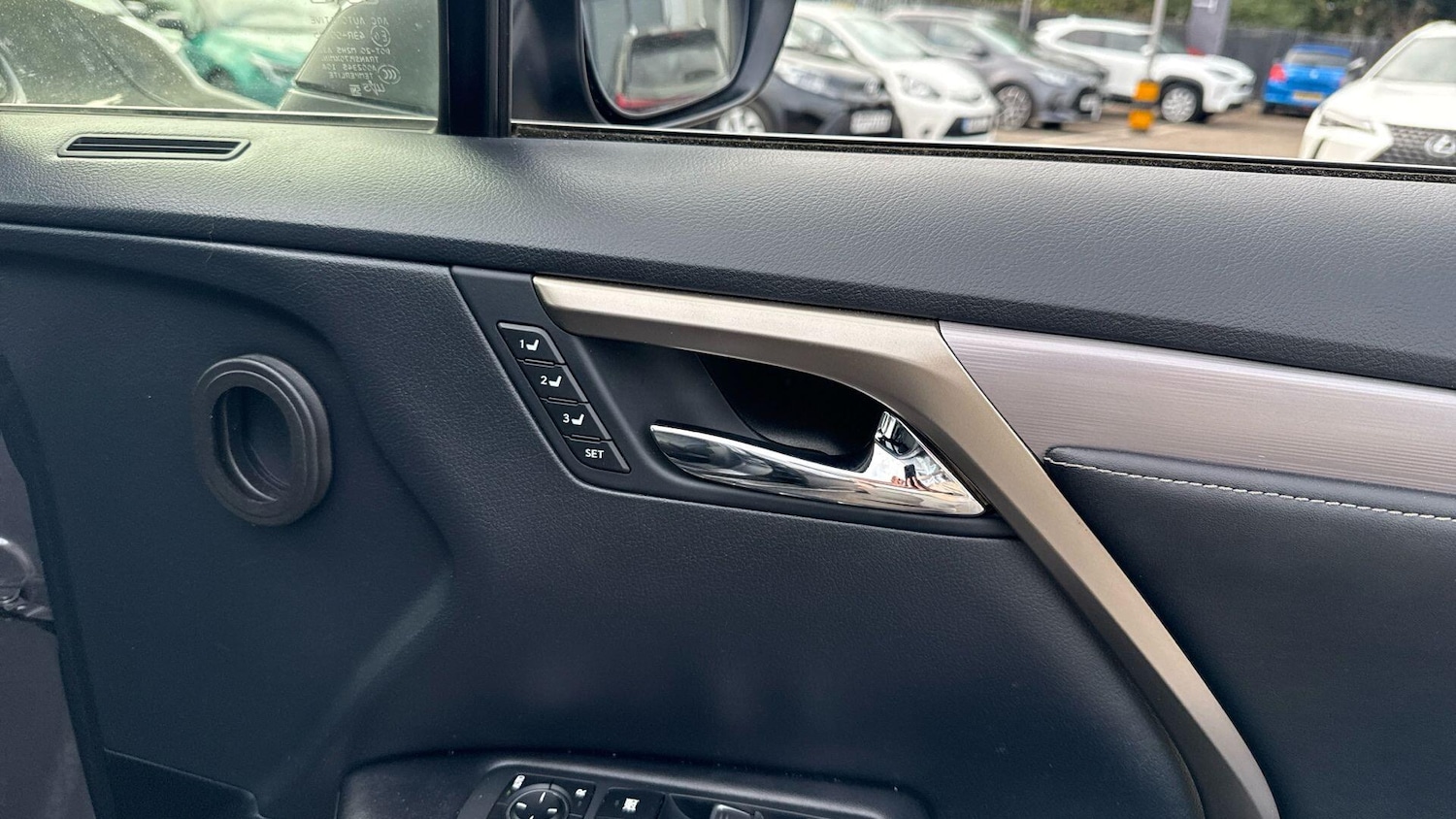 Used Lexus RX 2022 for sale - 76380944: Photo 44