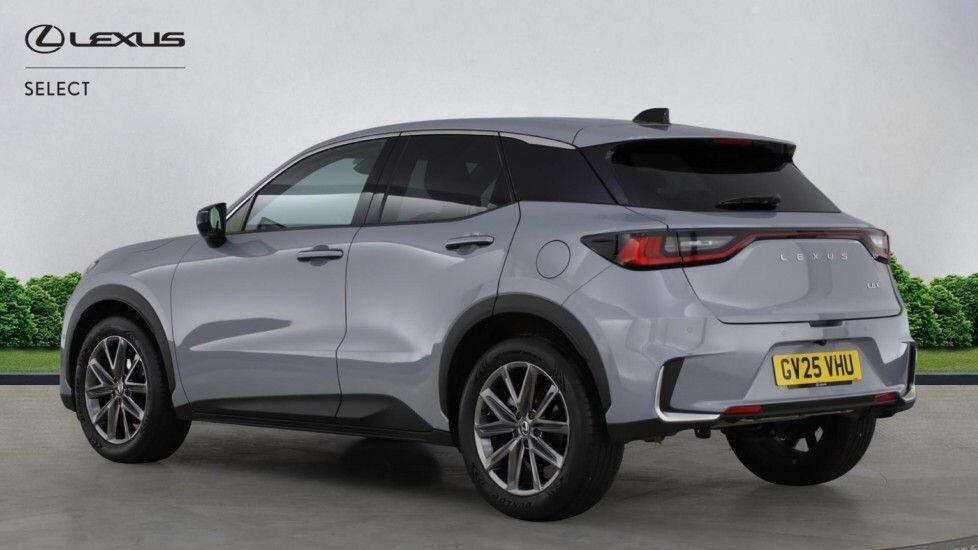 Used Lexus LBX for sale - 77853386: Photo 2