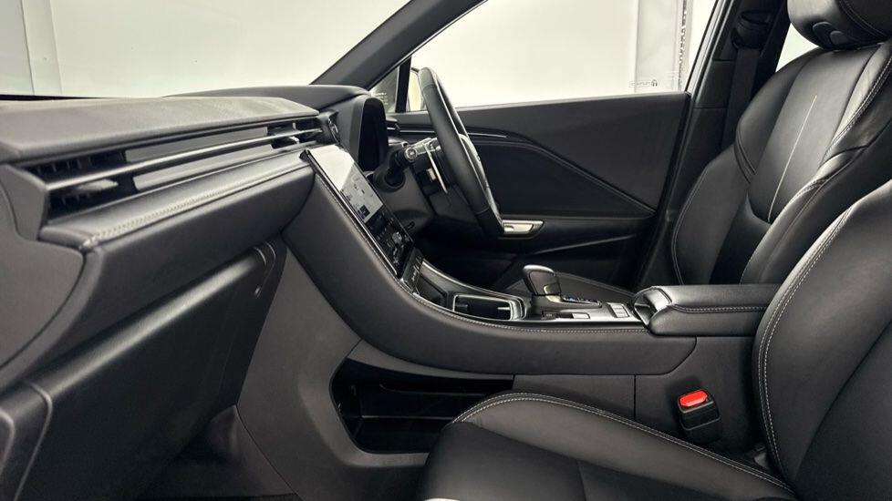 Used Lexus LBX for sale - 77853386: Photo 6