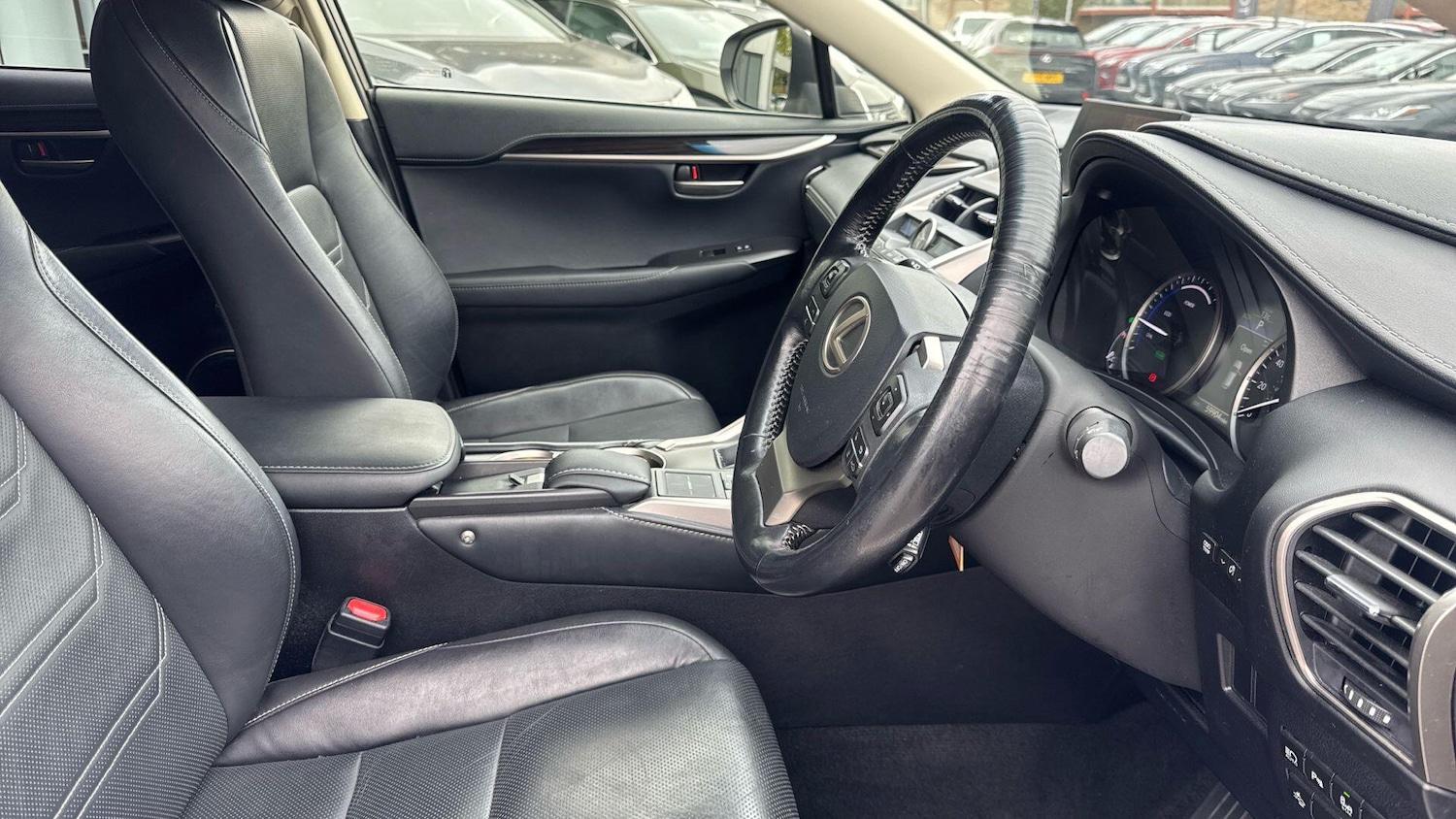Used Lexus NX 2016 for sale - 76326199: Photo 14
