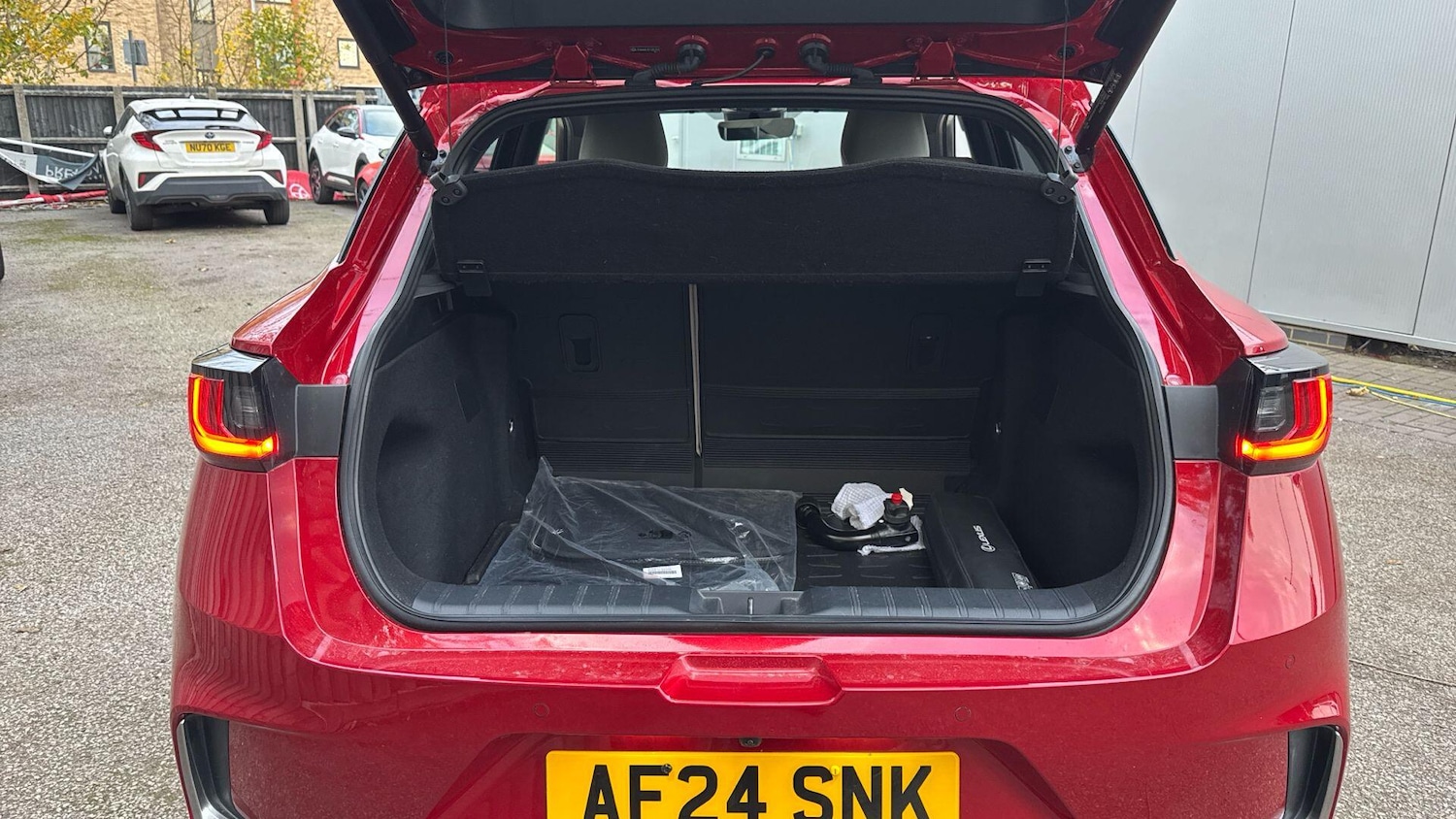 Used Lexus LBX 2024 for sale - 76689015: Photo 18