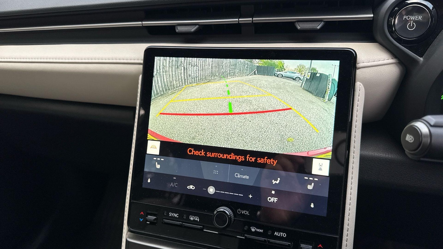 Used Lexus LBX 2024 for sale - 76689015: Photo 27