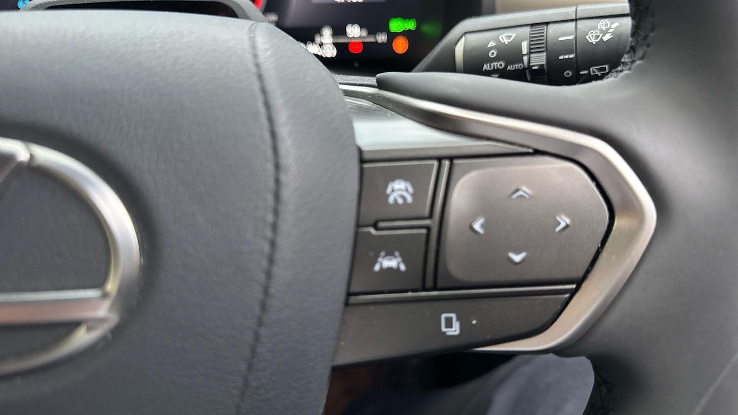 Used Lexus LBX 2024 for sale - 76689015: Photo 29