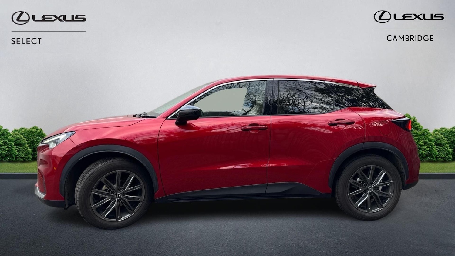 Used Lexus LBX 2024 for sale - 76689015: Photo 3