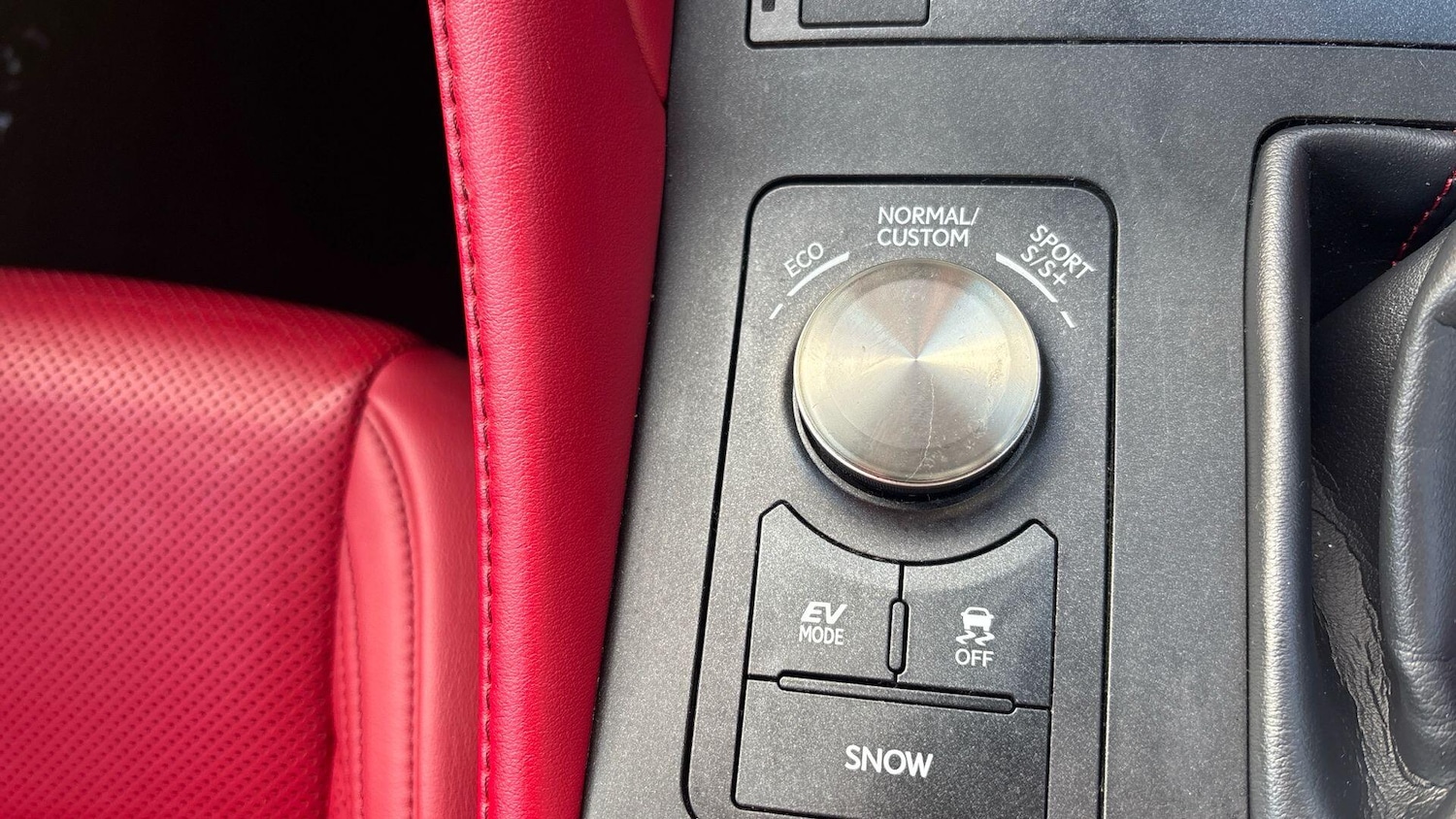 Used Lexus RC 2018 for sale - 77266569: Photo 19