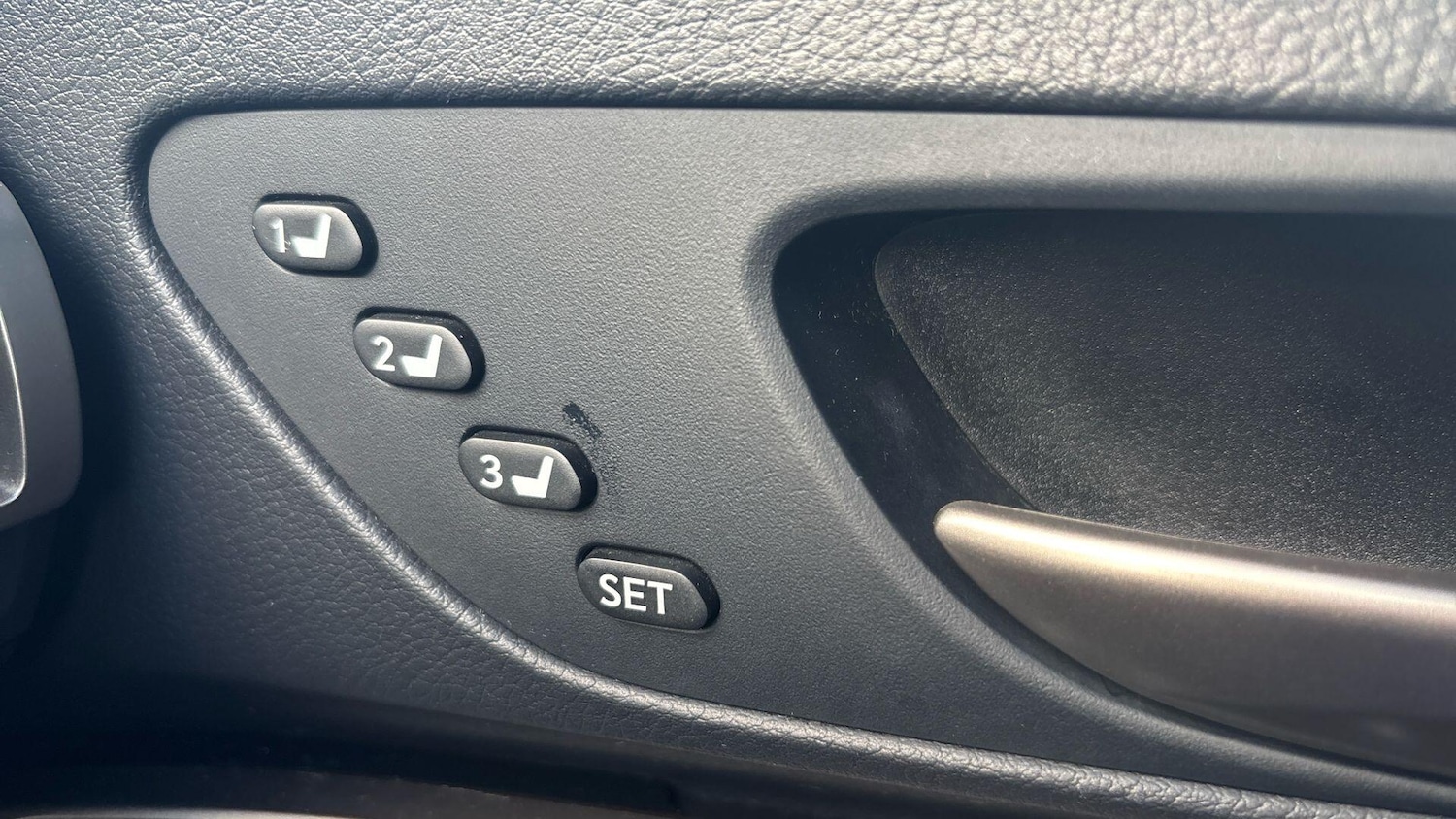 Used Lexus RC 2018 for sale - 77266569: Photo 21