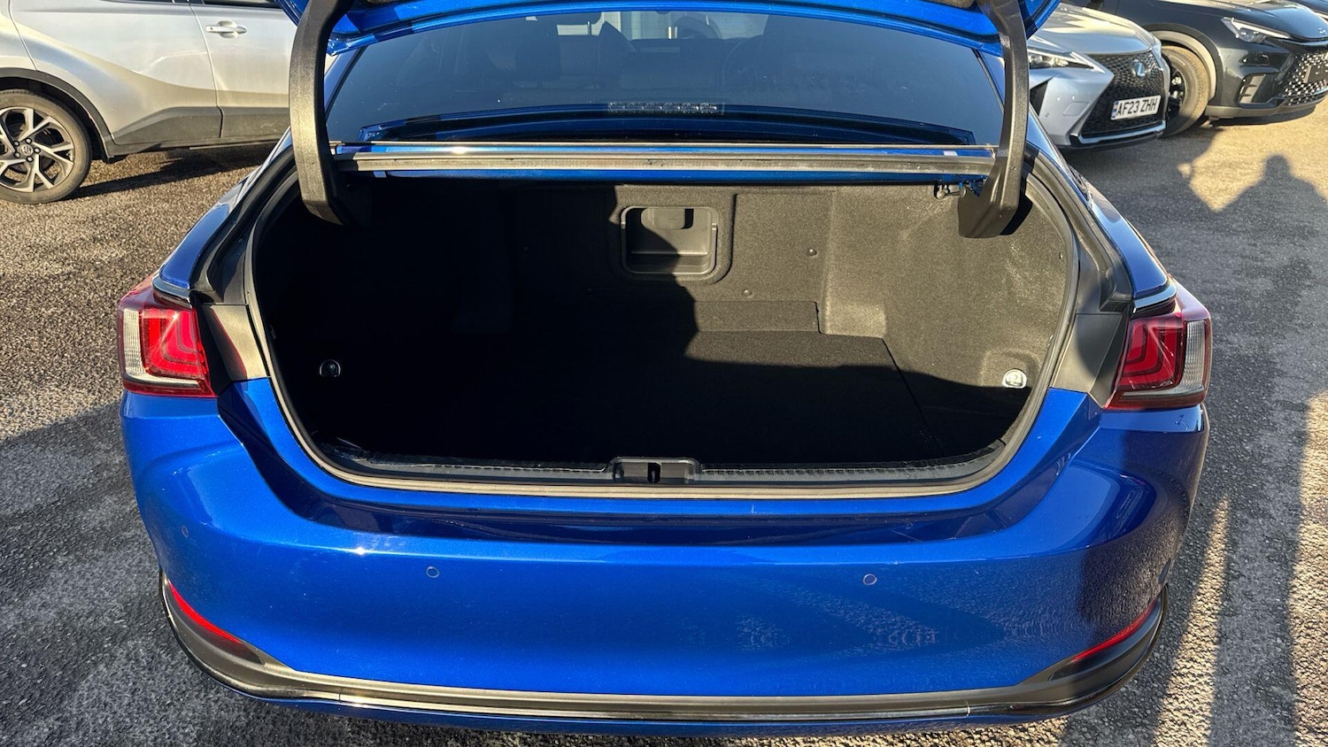 Used Lexus ES 2022 for sale - 76765581: Photo 18