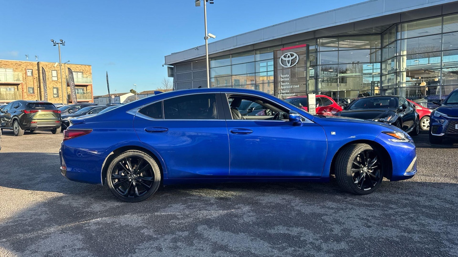 Used Lexus ES 2022 for sale - 76765581: Photo 19