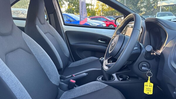 Used Toyota Aygo X 2024 for sale - 76166608: Photo 16
