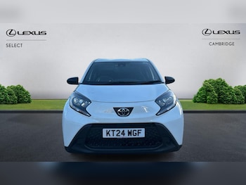 Used Toyota Aygo X 2024 for sale - 76166608: Photo 2