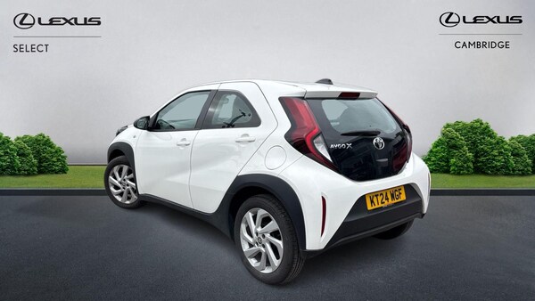 Used Toyota Aygo X 2024 for sale - 76166608: Photo 3