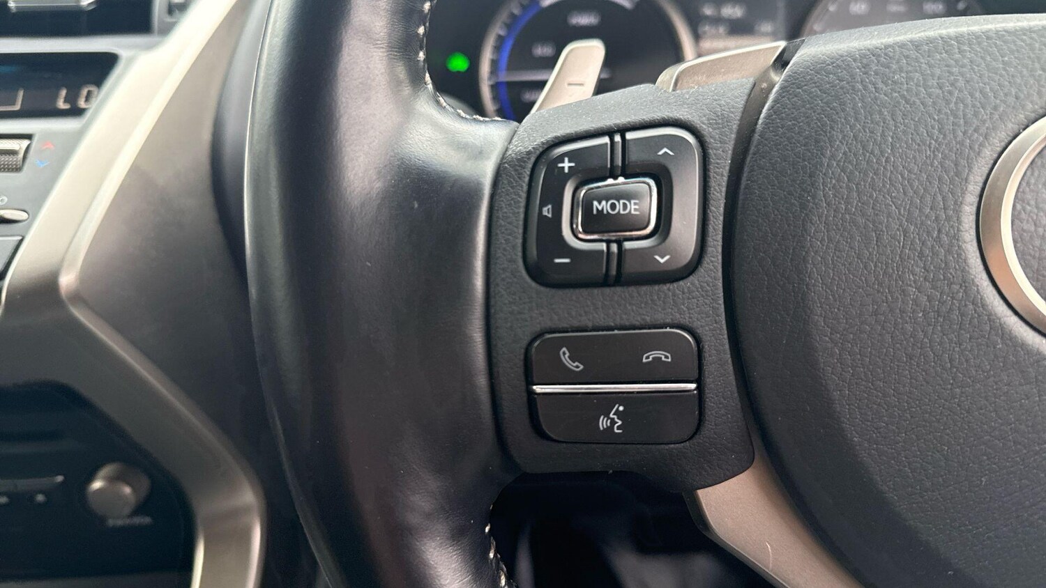 Used Lexus NX 2019 for sale - 75464126: Photo 32