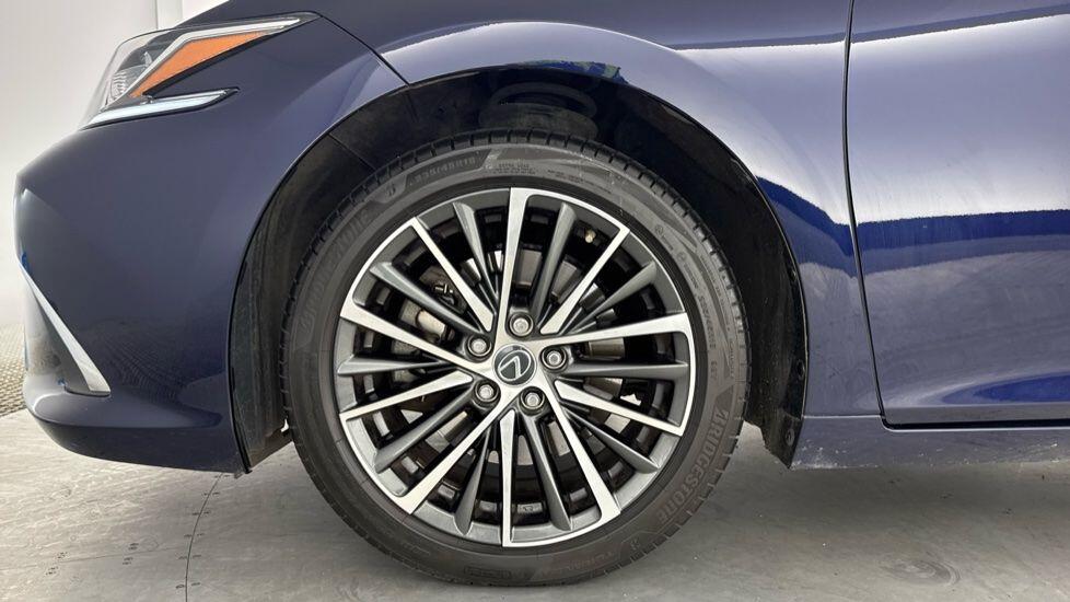 Used Lexus ES 2023 for sale - 78073073: Photo 12