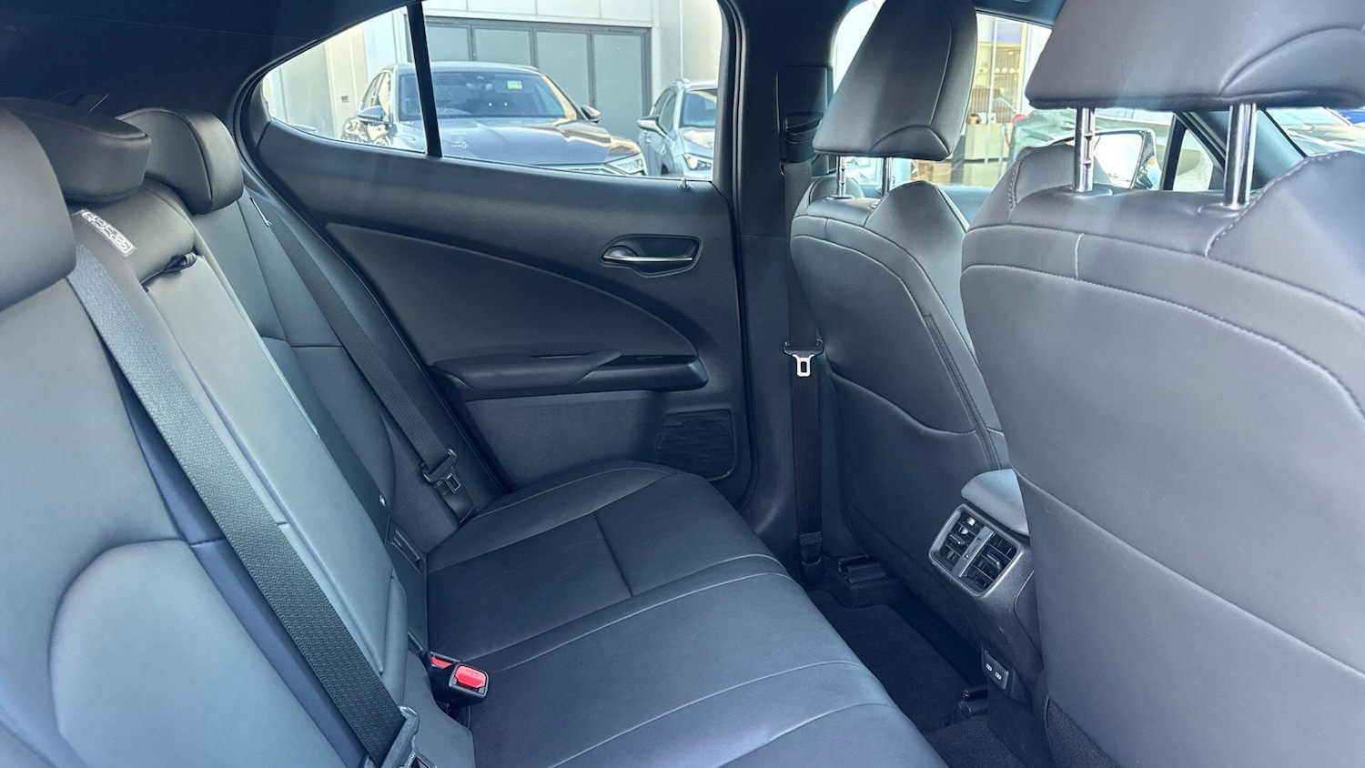 Used Lexus UX 2022 for sale - 76473500: Photo 16