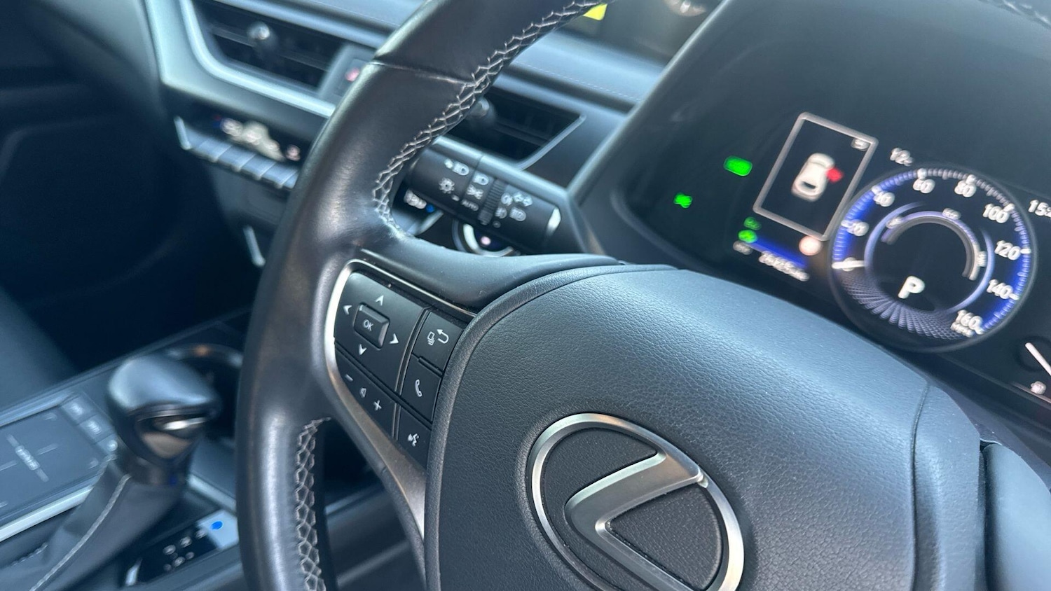 Used Lexus UX 2022 for sale - 76473500: Photo 26