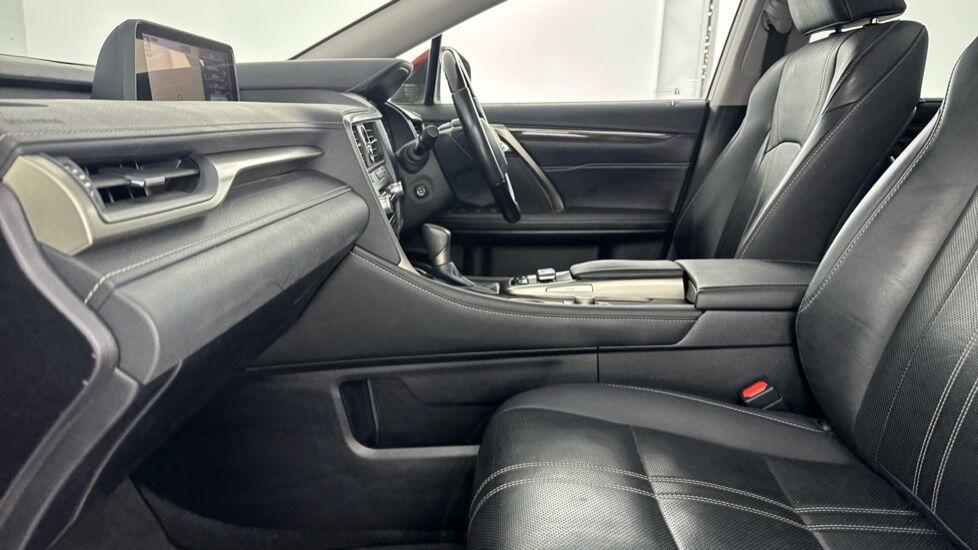 Used Lexus RX 2019 for sale - 77939707: Photo 17