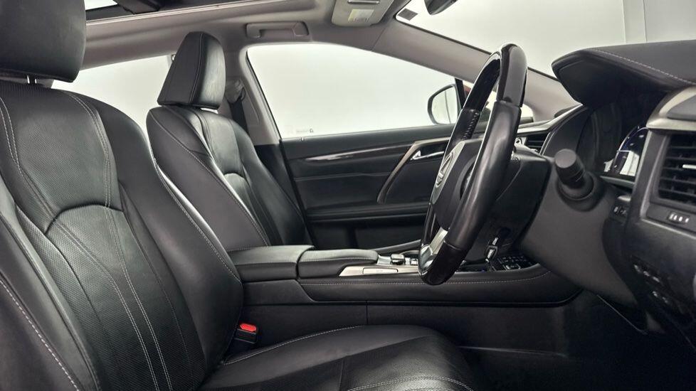 Used Lexus RX 2019 for sale - 77939707: Photo 19