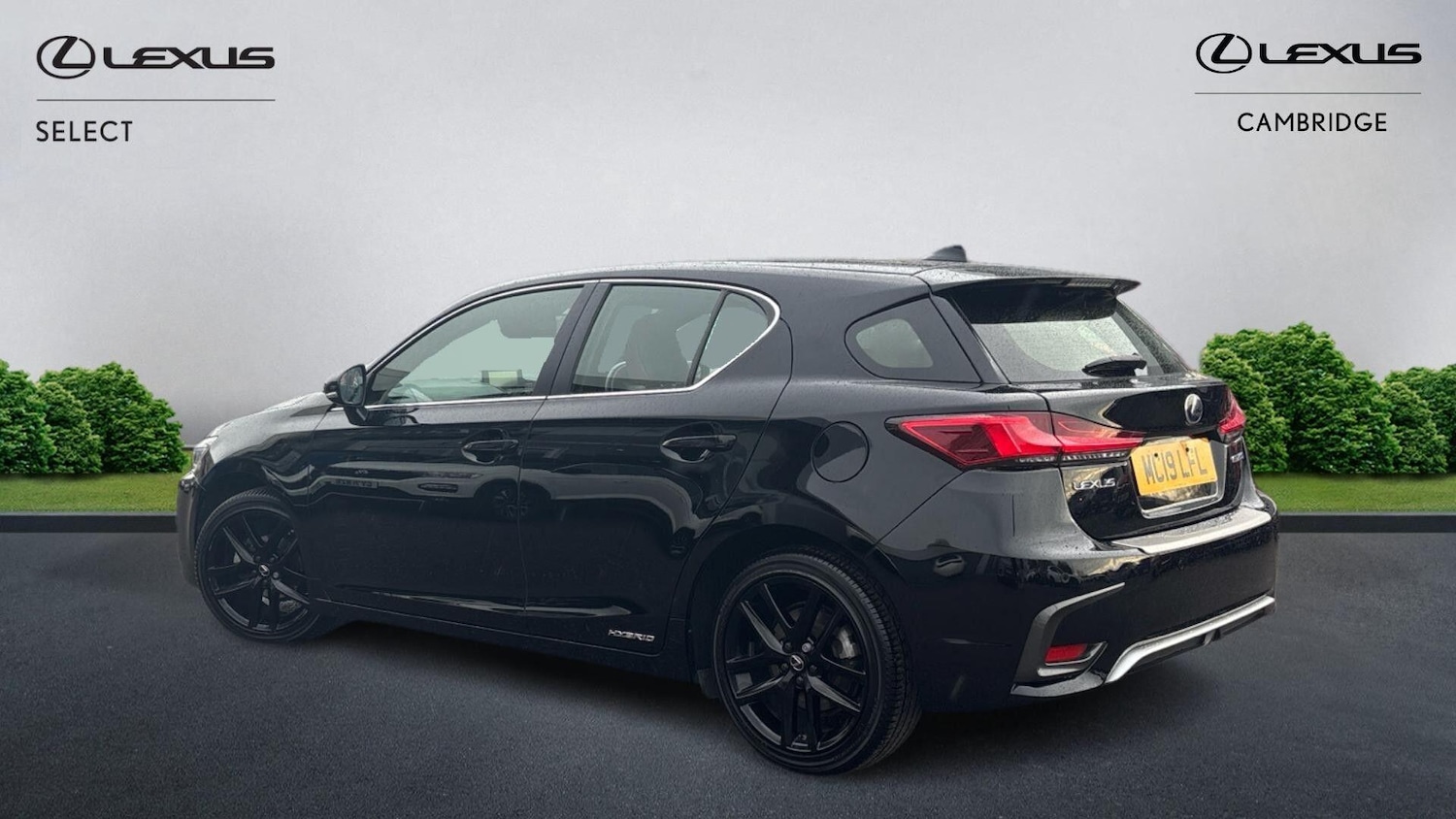Used Lexus CT 2019 for sale - 76634275: Photo 2