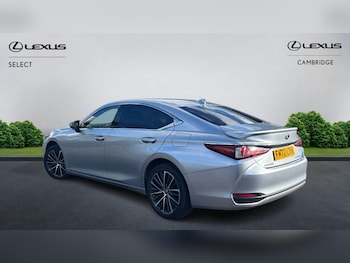 Used Lexus ES 2022 for sale - 76457564: Photo