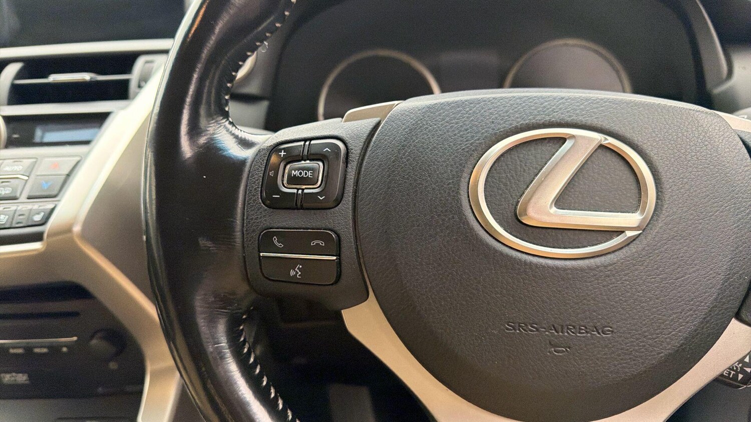 Used Lexus NX 2016 for sale - 76326676: Photo 27