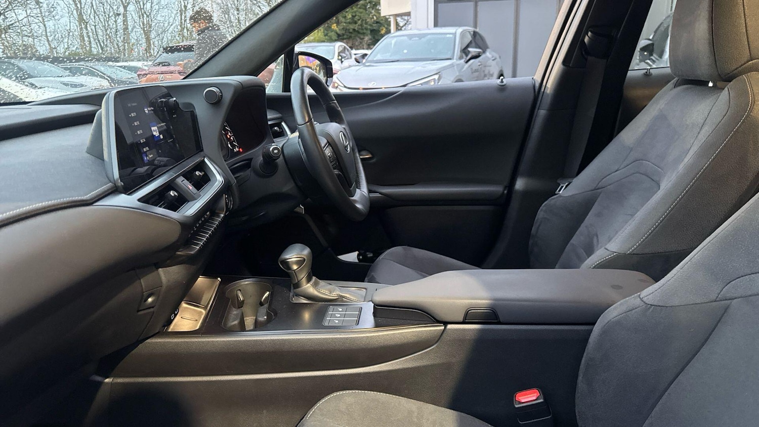 Used Lexus UX 2024 for sale - 77091344: Photo 9