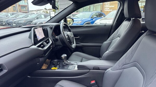 Used Lexus UX 2023 for sale - 76083711: Photo 9