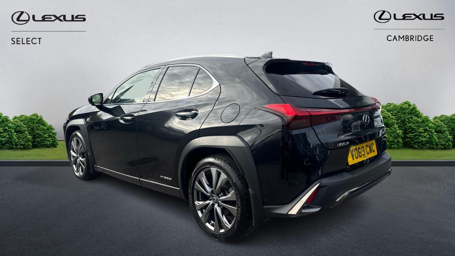 Used Lexus UX 2019 for sale - 77098174: Photo 2