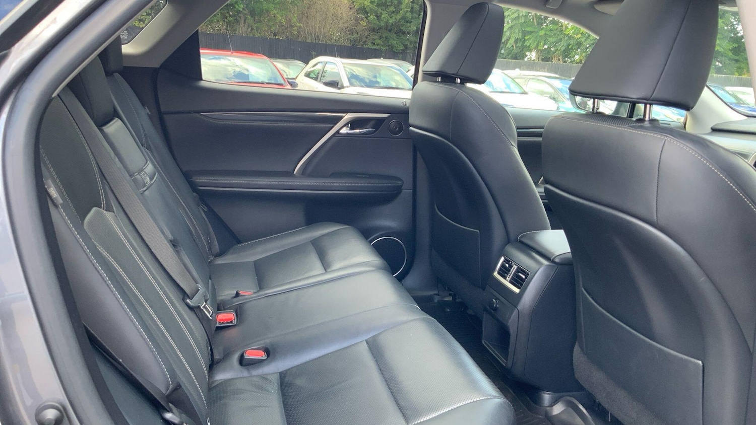 Used Lexus RX 2018 for sale - 76032562: Photo 13