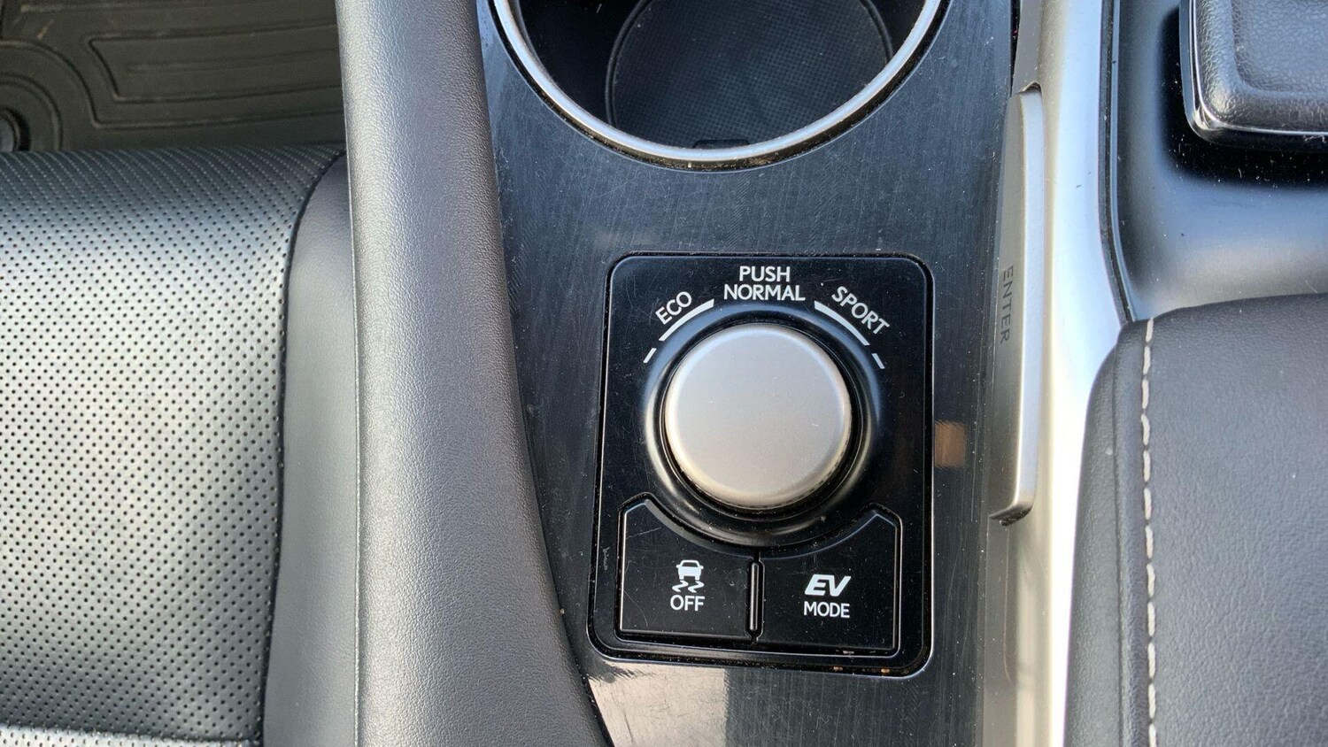 Used Lexus RX 2018 for sale - 76032562: Photo 33
