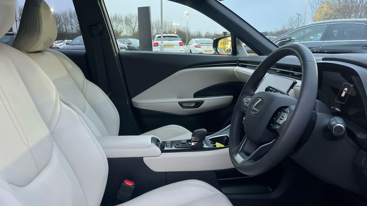 Used Lexus LBX 2025 for sale - 77175871: Photo 13