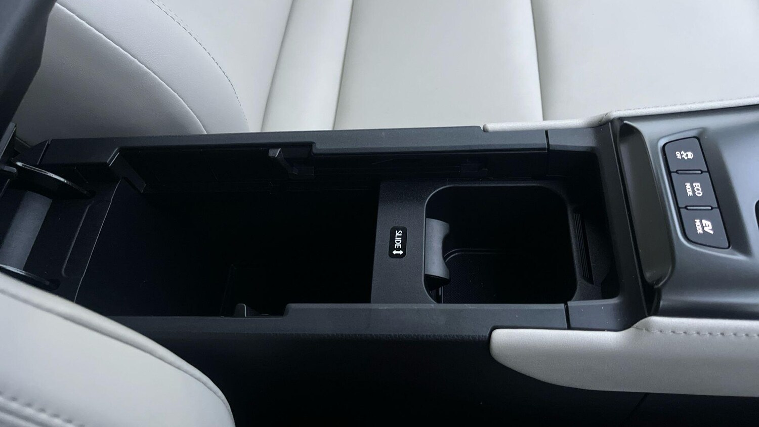 Used Lexus LBX 2025 for sale - 77175871: Photo 37