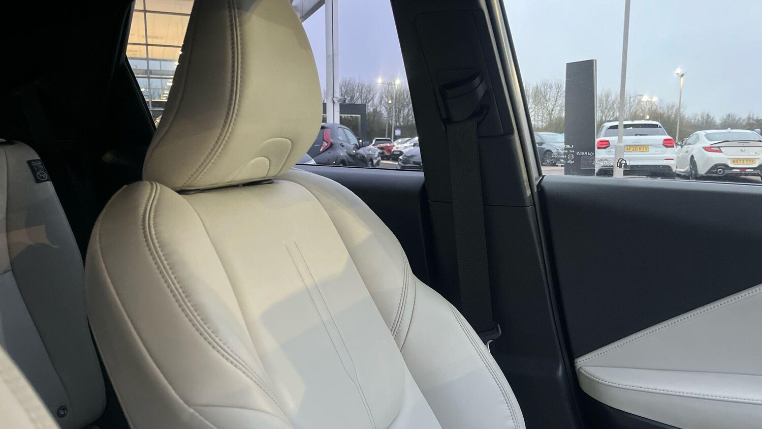 Used Lexus LBX 2025 for sale - 77175871: Photo 38