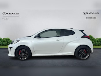 Used Toyota Yaris 2021 for sale - 75809802: Photo