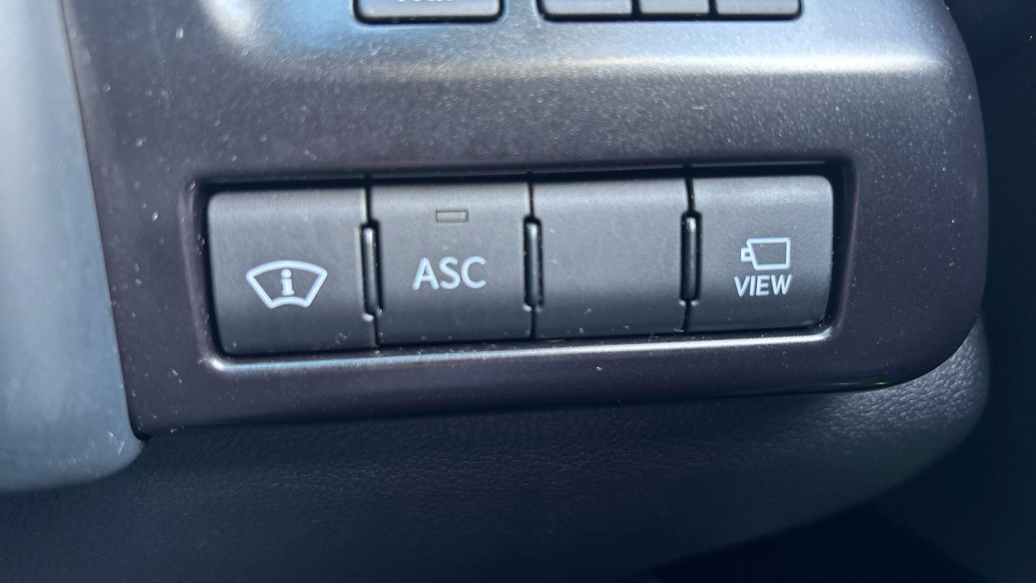 Used Lexus UX 2024 for sale - 76856048: Photo 38