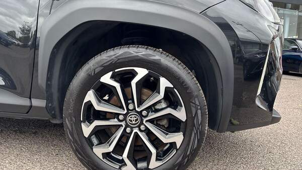 Used Toyota Yaris Cross 2023 for sale - 76226639: Photo 22